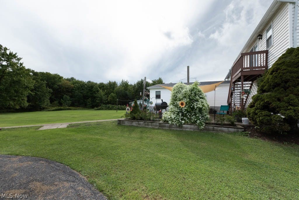 15911 Gar Highway Montville OH 44064