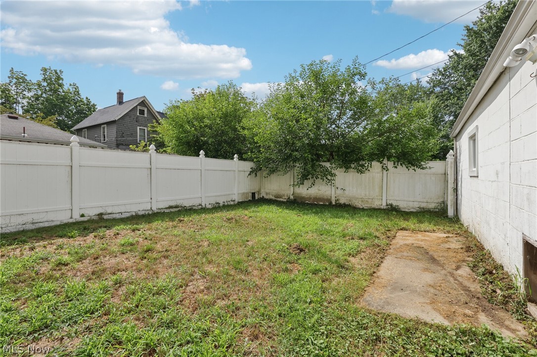 847 Sheffield Avenue NE Massillon OH 44646