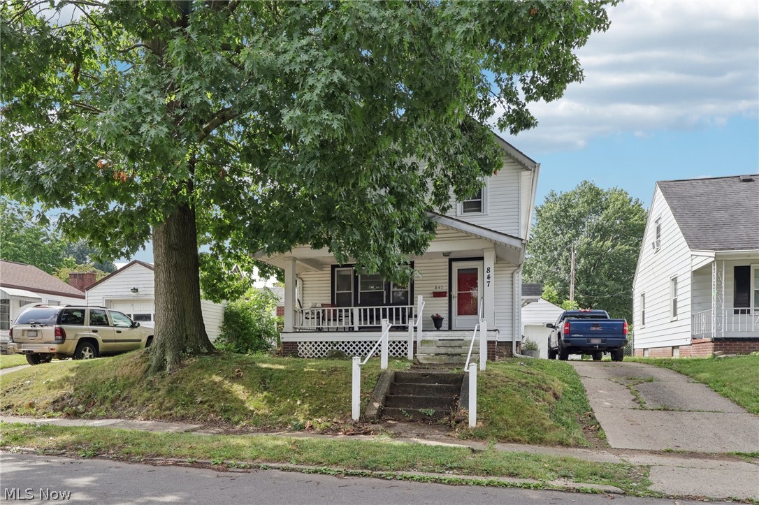 847 Sheffield Avenue NE Massillon OH 44646