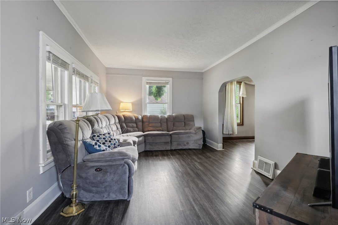 847 Sheffield Avenue NE Massillon OH 44646