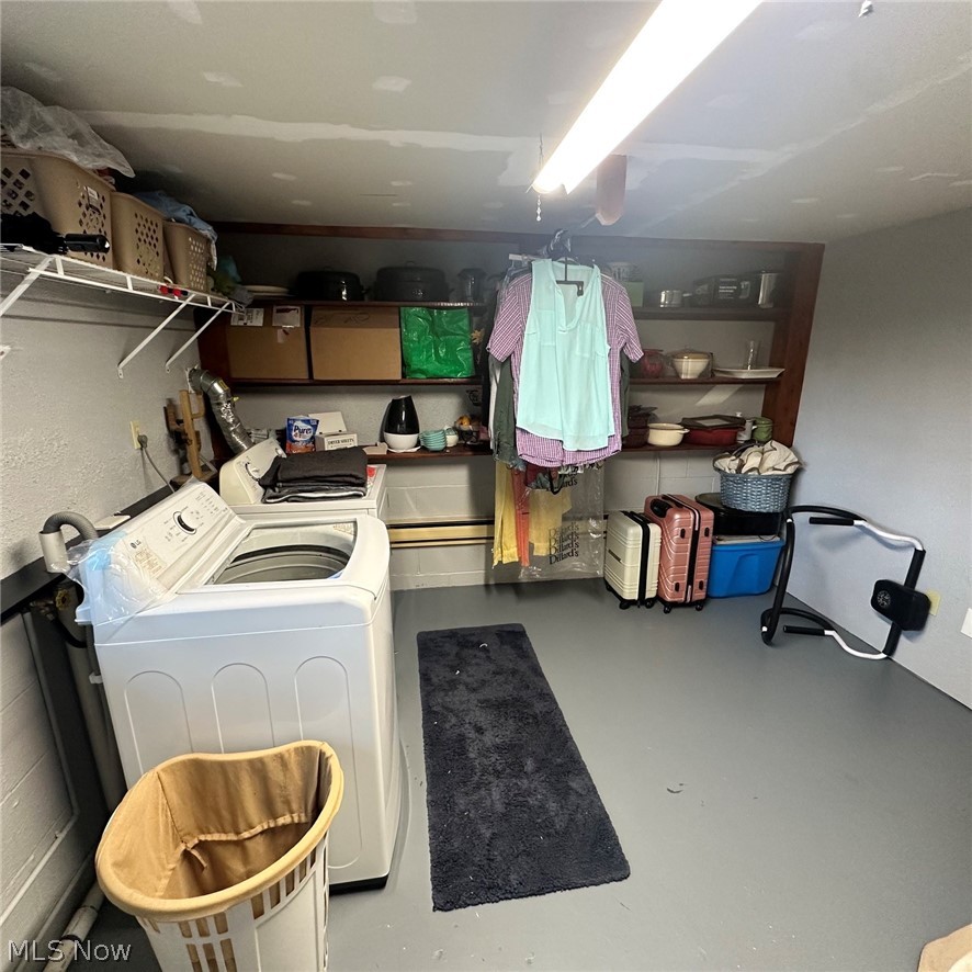 693 Hollywood Avenue Sheffield OH 44054