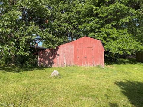 853 Swartz Road Akron OH 44319
