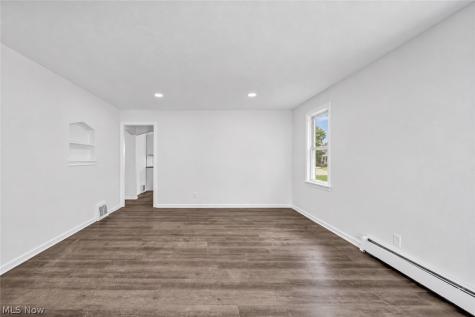 1361 Leavitt Road Lorain OH 44052