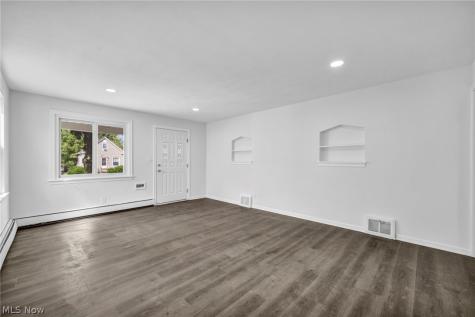 1361 Leavitt Road Lorain OH 44052