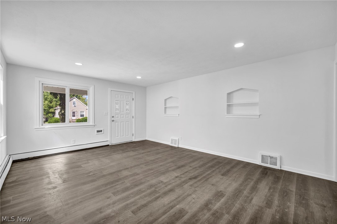 1361 Leavitt Road Lorain OH 44052