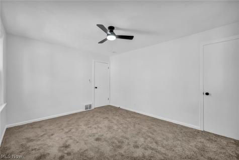 1361 Leavitt Road Lorain OH 44052