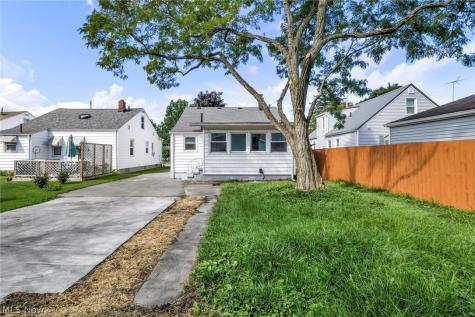 1361 Leavitt Road Lorain OH 44052