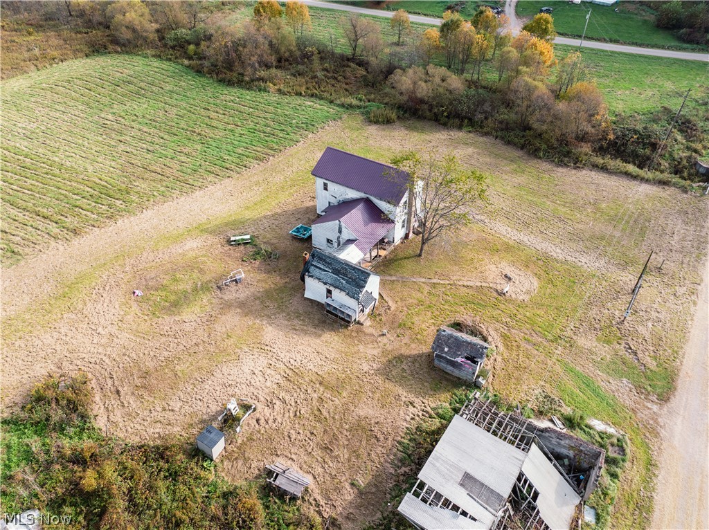 7257 Elliott Road Newcomerstown OH 43832