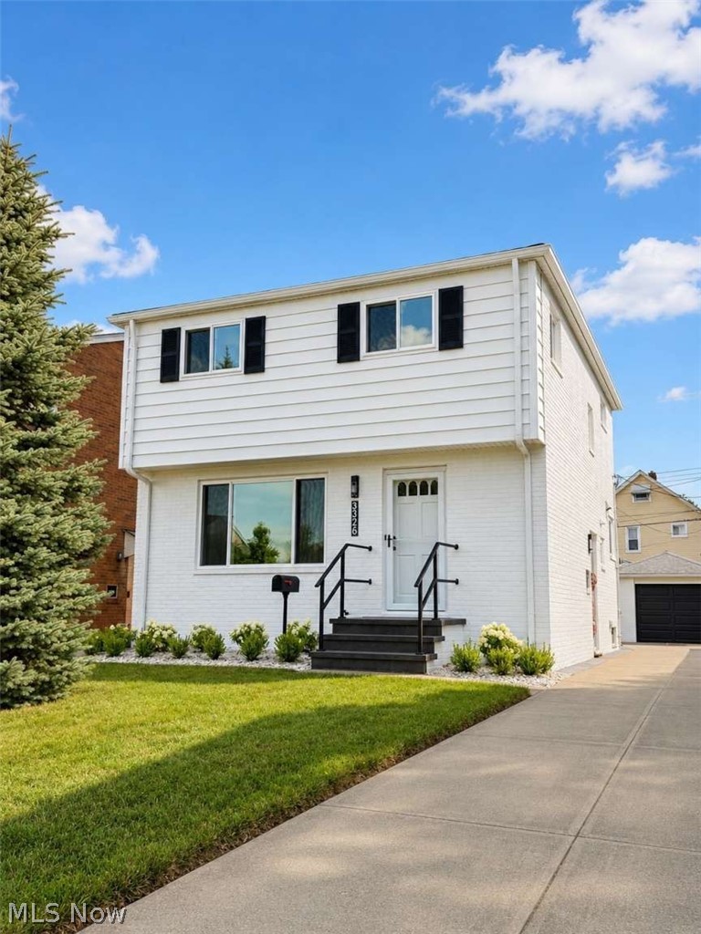 3326 Marioncliff Drive Parma OH 44134