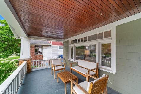 2172 Northland Avenue Lakewood OH 44107