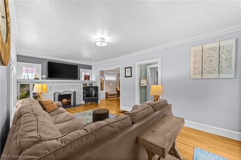 2172 Northland Avenue Lakewood OH 44107