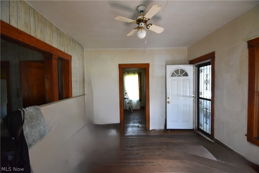 438 Bennington Avenue Youngstown OH 44505
