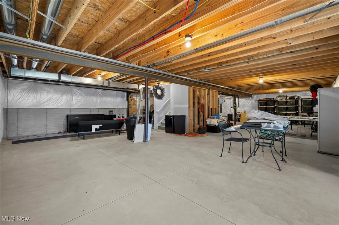 4510 Weathervane Drive Lorain OH 44053