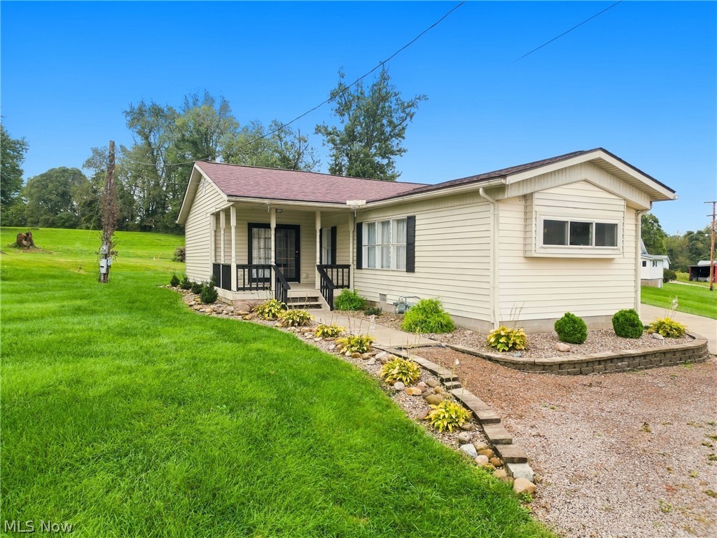 1820 Adamsville Road Zanesville OH 43701