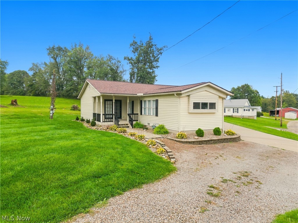 1820 Adamsville Road Zanesville OH 43701