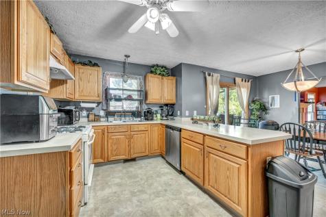 5698 Halwick Drive Ravenna OH 44266