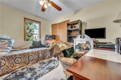 5698 Halwick Drive Ravenna OH 44266