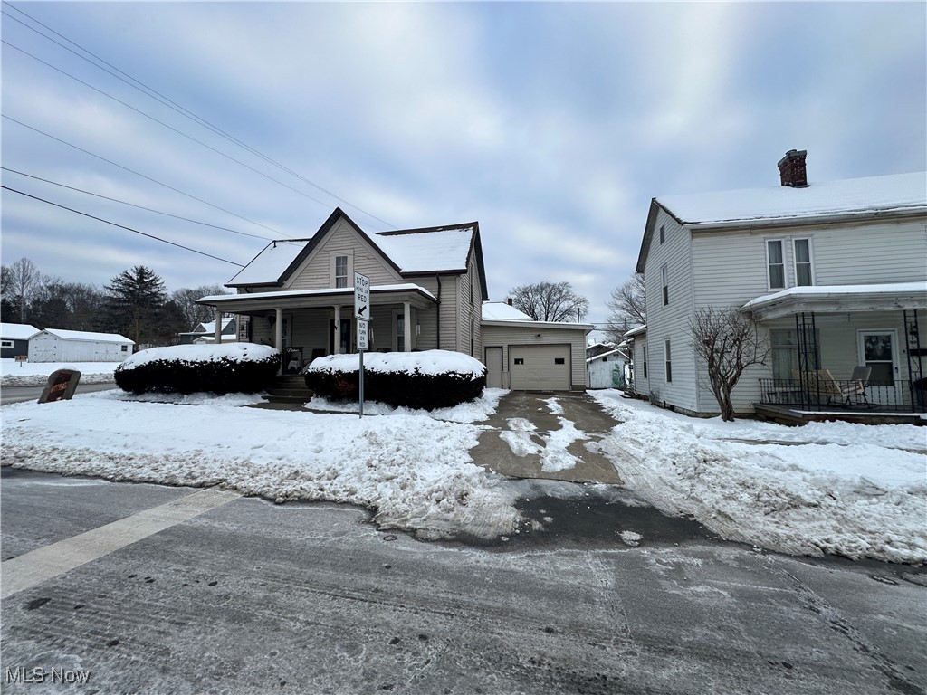 834 North Street Caldwell OH 43724
