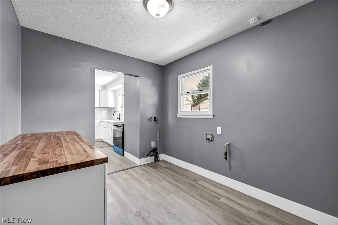 4613 Meadow Lane Lorain OH 44055