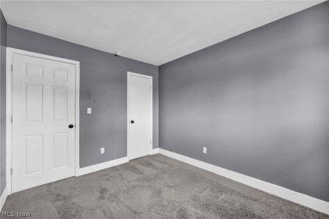4613 Meadow Lane Lorain OH 44055