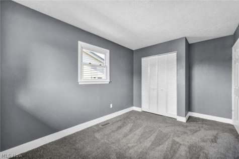 4613 Meadow Lane Lorain OH 44055