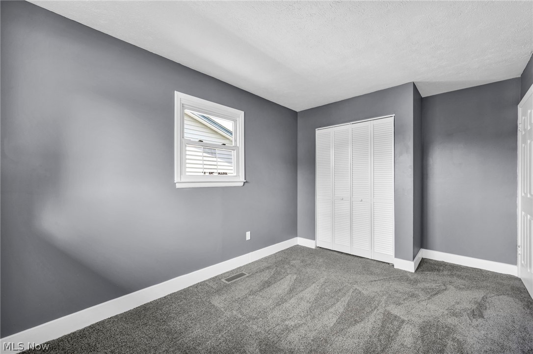 4613 Meadow Lane Lorain OH 44055