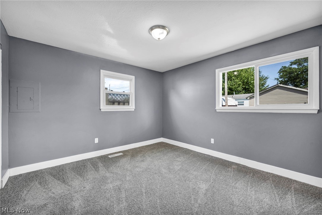 4613 Meadow Lane Lorain OH 44055