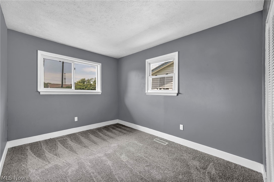4613 Meadow Lane Lorain OH 44055