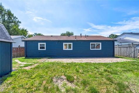 4613 Meadow Lane Lorain OH 44055