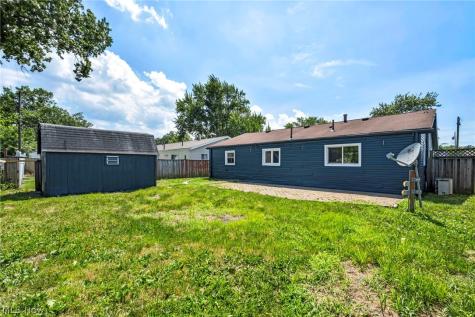 4613 Meadow Lane Lorain OH 44055