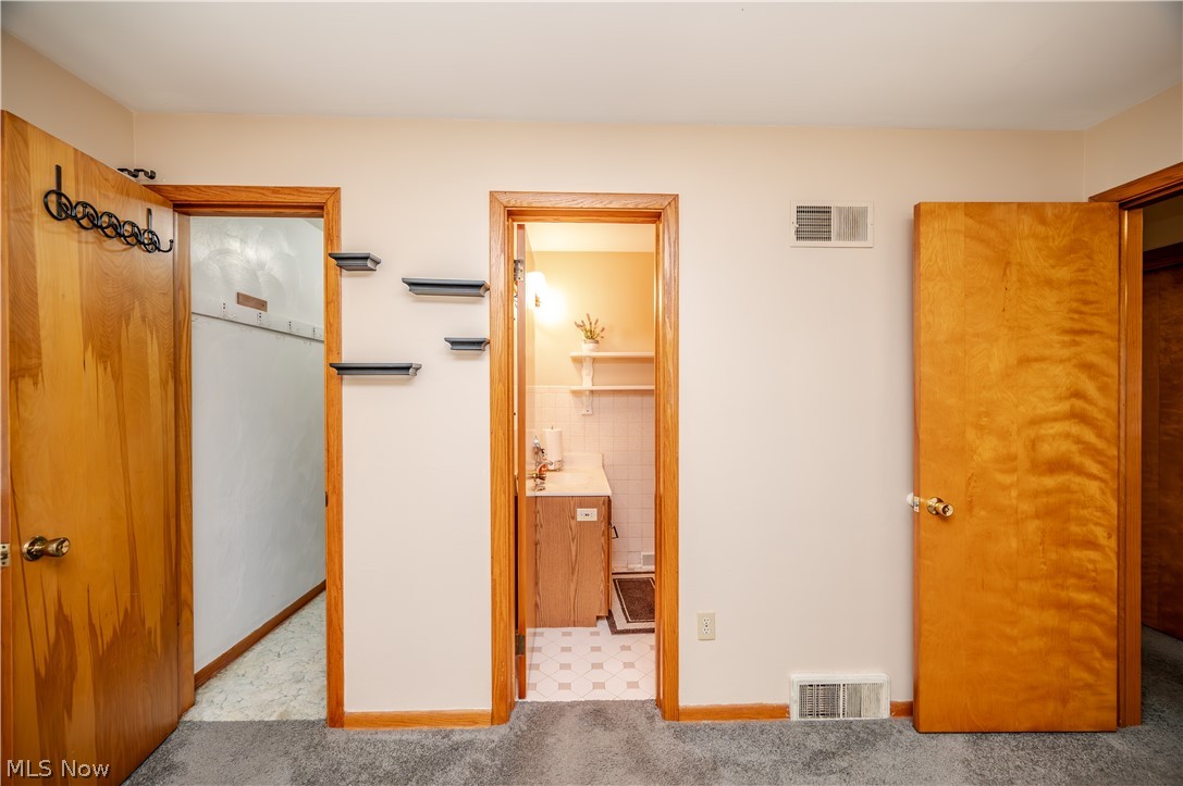 1788 Lancaster Drive Austintown OH 44511