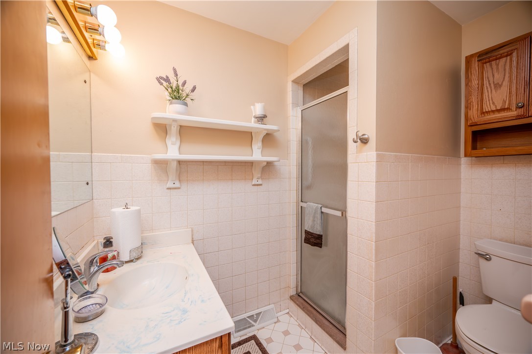 1788 Lancaster Drive Austintown OH 44511