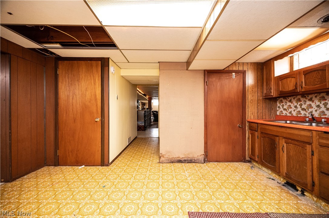1788 Lancaster Drive Austintown OH 44511