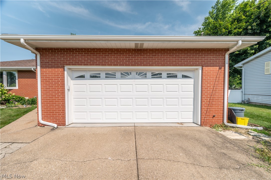 1788 Lancaster Drive Austintown OH 44511