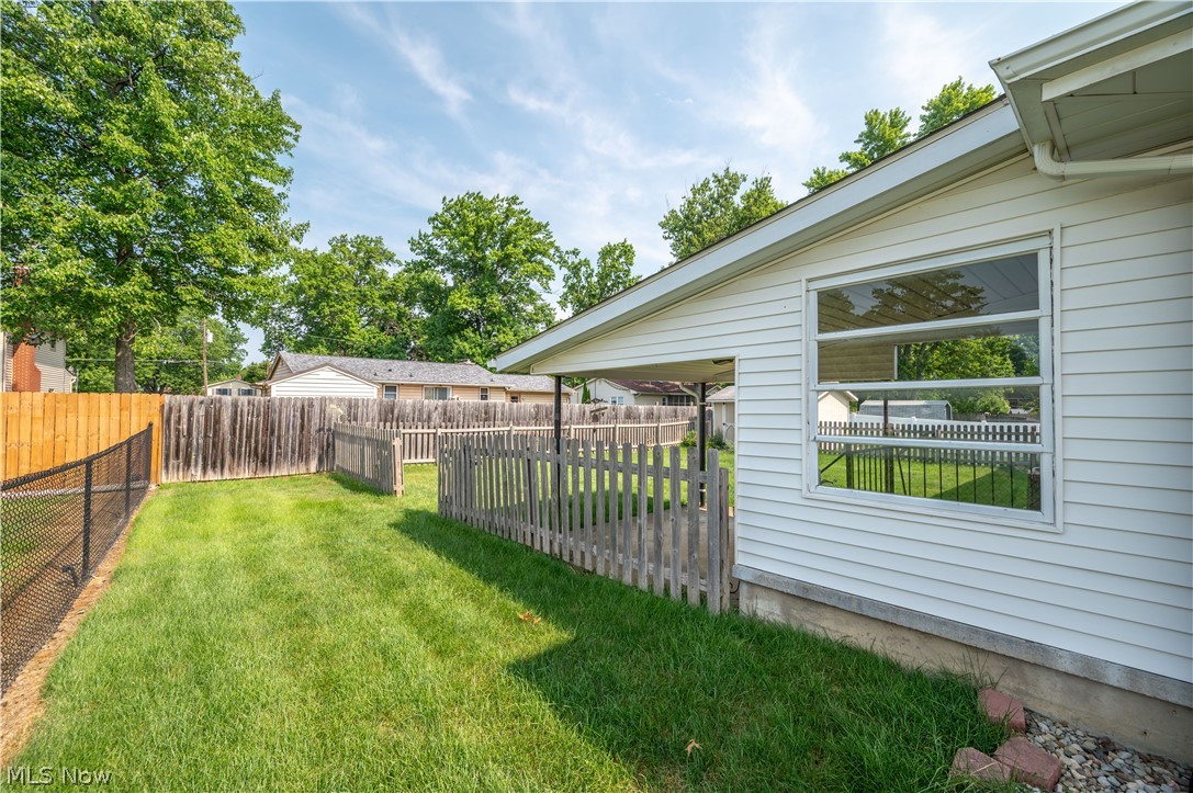 1788 Lancaster Drive Austintown OH 44511