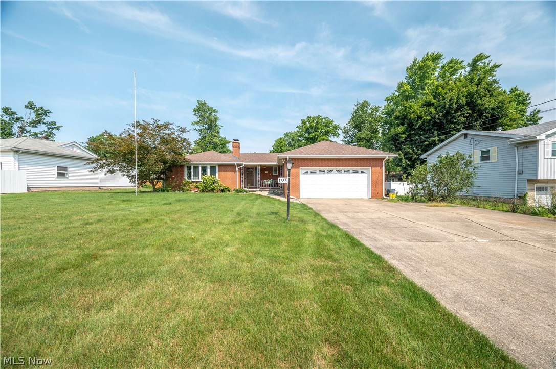 1788 Lancaster Drive Austintown OH 44511