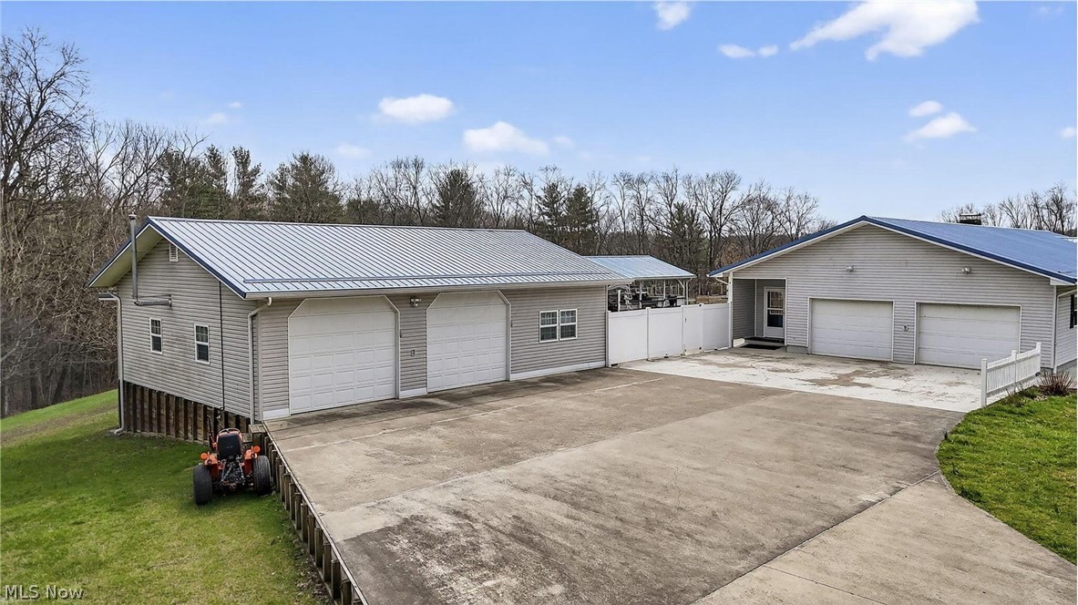 360 County Rd 66 Road Corning OH 43730