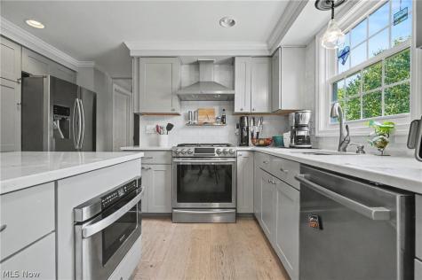 1801 Carver Lane Hudson OH 44236