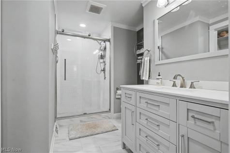 1801 Carver Lane Hudson OH 44236