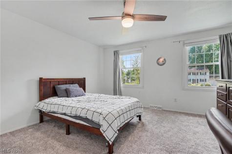 1801 Carver Lane Hudson OH 44236