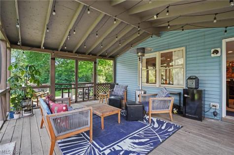 1801 Carver Lane Hudson OH 44236