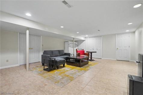 1801 Carver Lane Hudson OH 44236