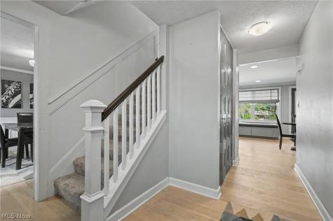 1801 Carver Lane Hudson OH 44236