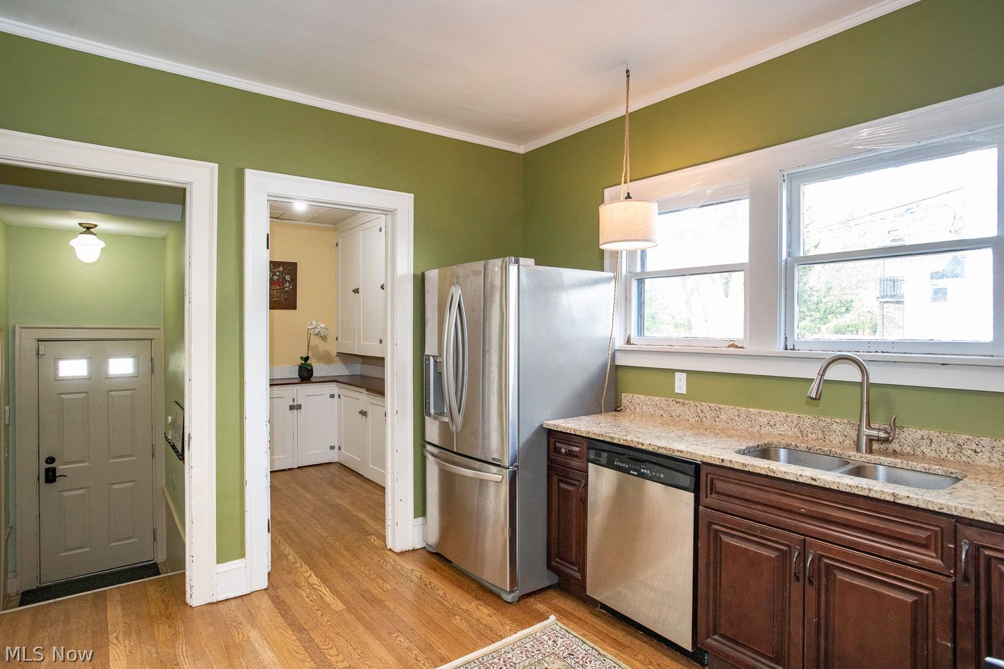 2088 West Boulevard Cleveland OH 44102