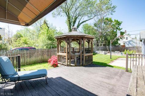 2088 West Boulevard Cleveland OH 44102
