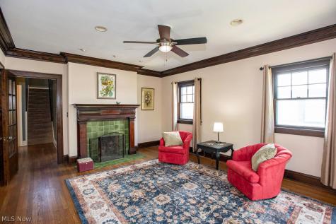 2088 West Boulevard Cleveland OH 44102