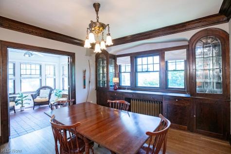 2088 West Boulevard Cleveland OH 44102