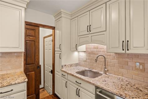 13901 Franklyn Boulevard Brook Park OH 44142