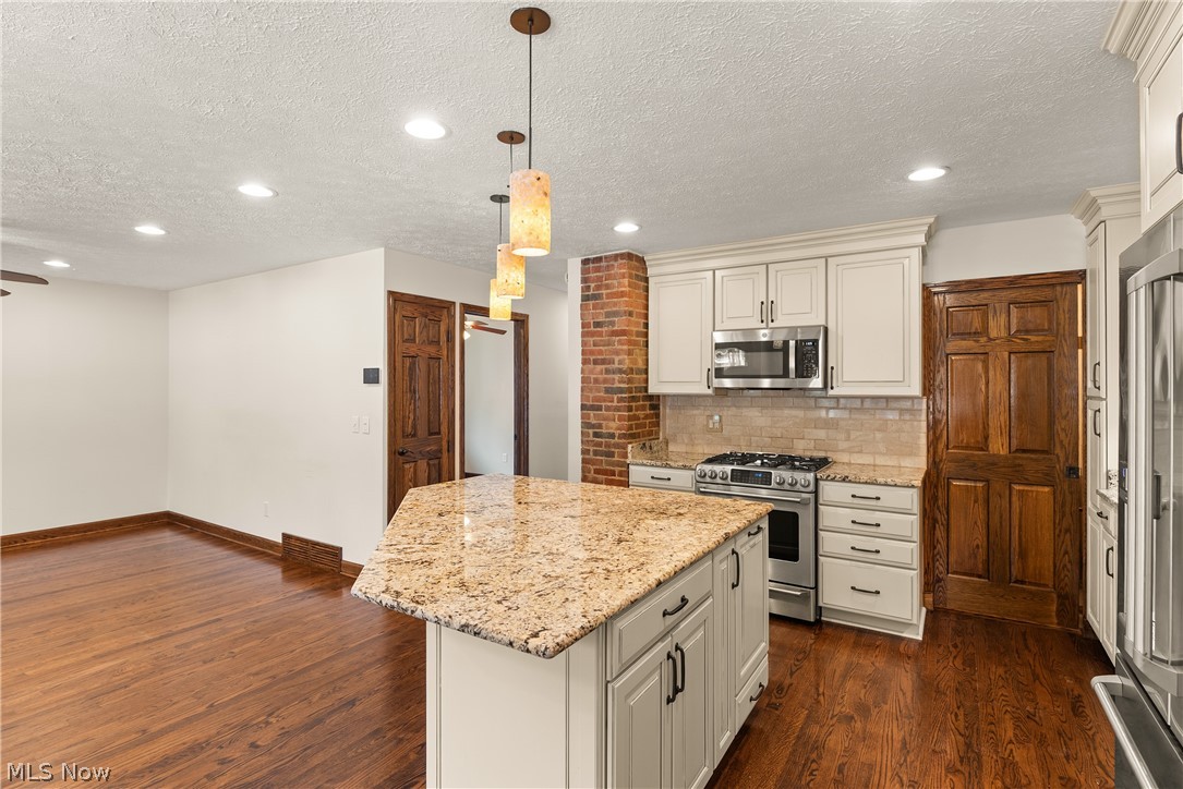13901 Franklyn Boulevard Brook Park OH 44142