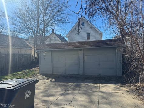 4220 W 23rd Street Cleveland OH 44109